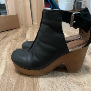 Free People “Orchard Clog”